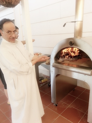 اجاق پیتزا 4 چرخ استیل ضد زنگ اجاق پیتزا در فضای باز 900 میلی متری چوبی